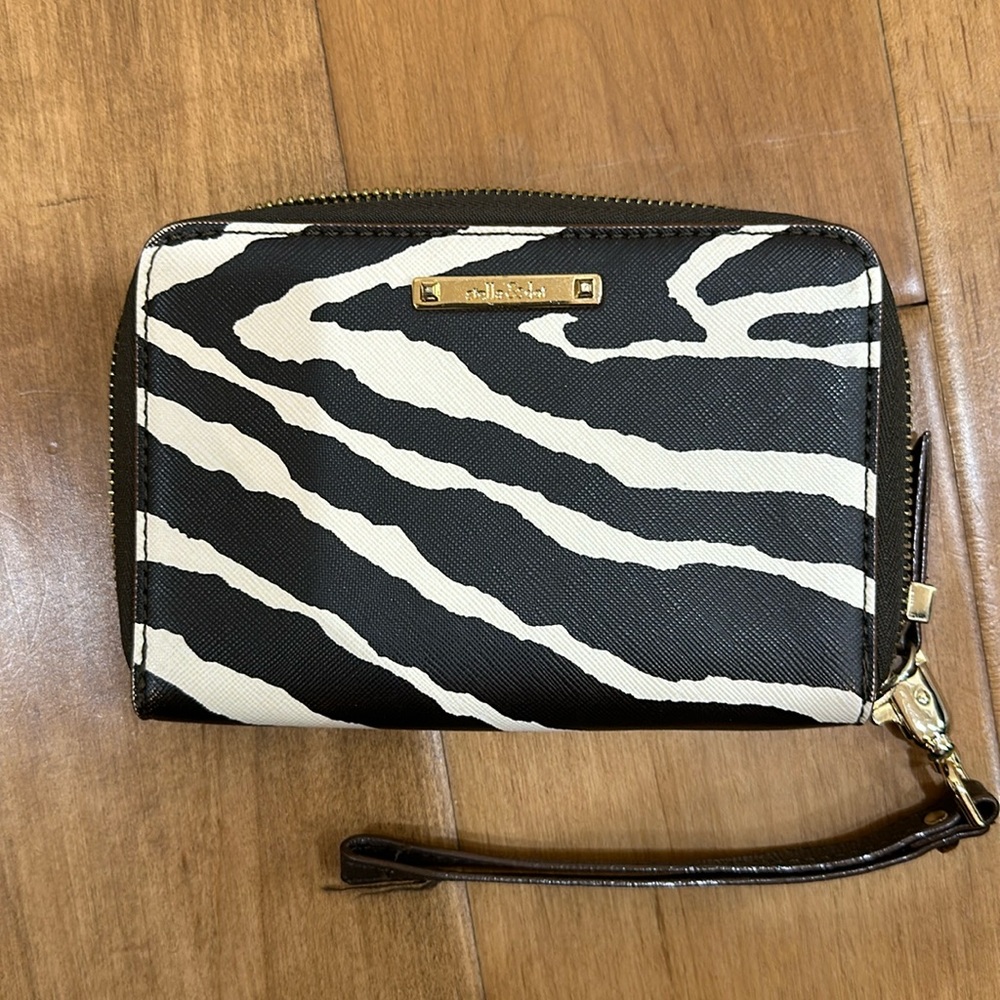 Small Stella&Dot wristlet